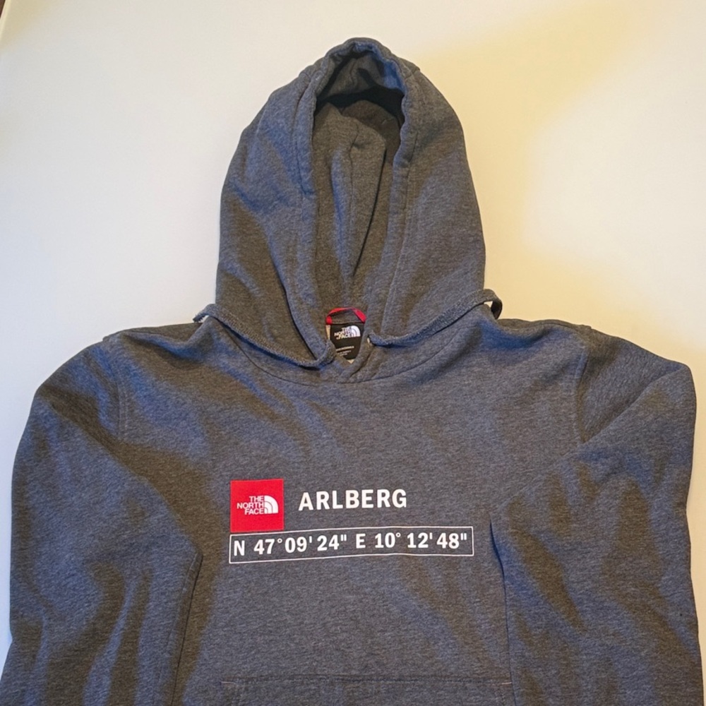 The North Face Arlberg Gray Hoodie